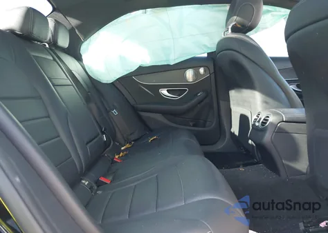 2019 Mercedes-Benz C 300 4Matic from USA, damaged, VIN 55SWF8EB3KU313869